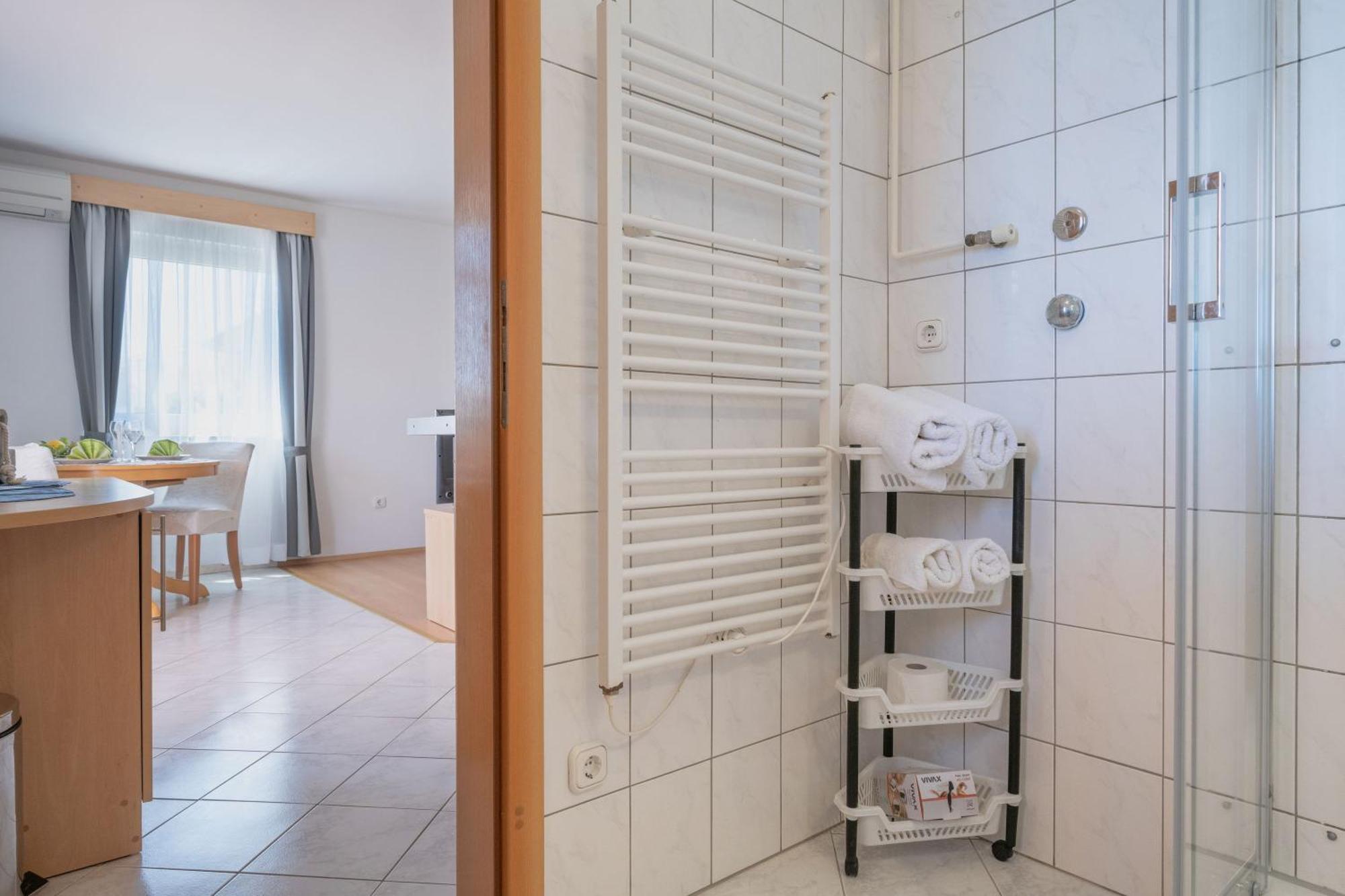 Apartmani Marelic - Sun Beach زافالاتيكا المظهر الخارجي الصورة